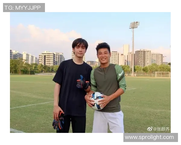 当内娱女星邂逅足球巨星爱情与梦想交织的青春旋律