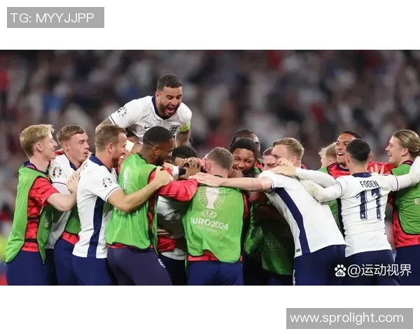 成都羽毛球队在欧锦赛积分榜上以52分稳居第一名展现强劲实力